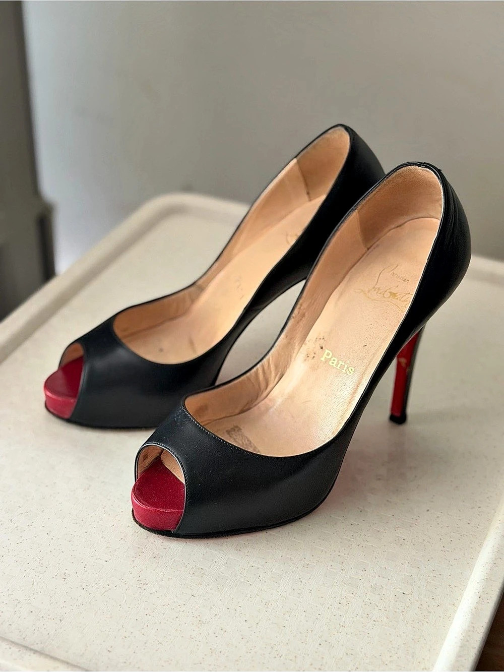 Christian Louboutin New Very Prive 120 Black & Red Peep Toe Heels